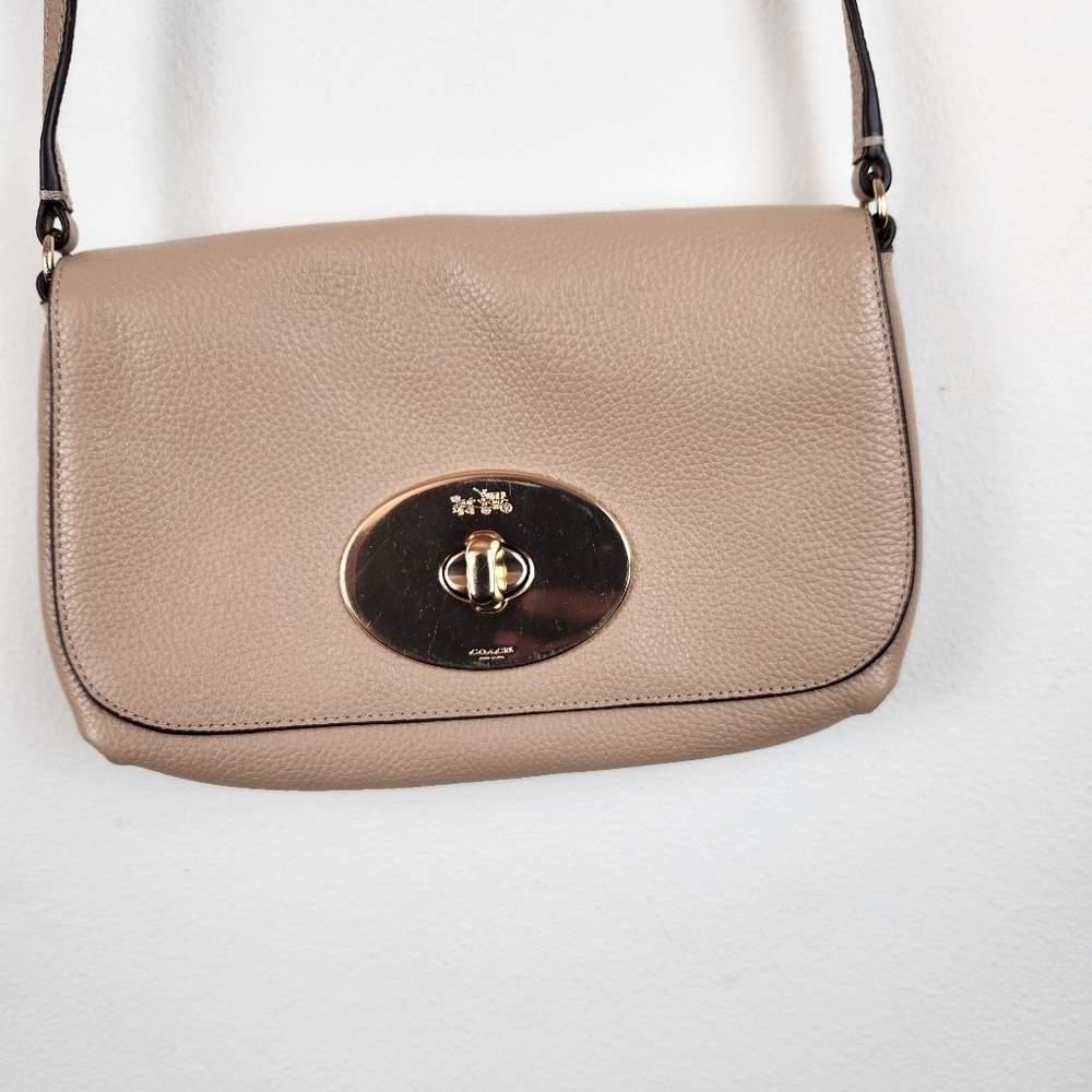 Coach Liv Pebbled Leather Crossbody Bag F52896 - Picture 1 of 9